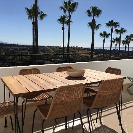 Estepona Golf Apartment Luaran gambar