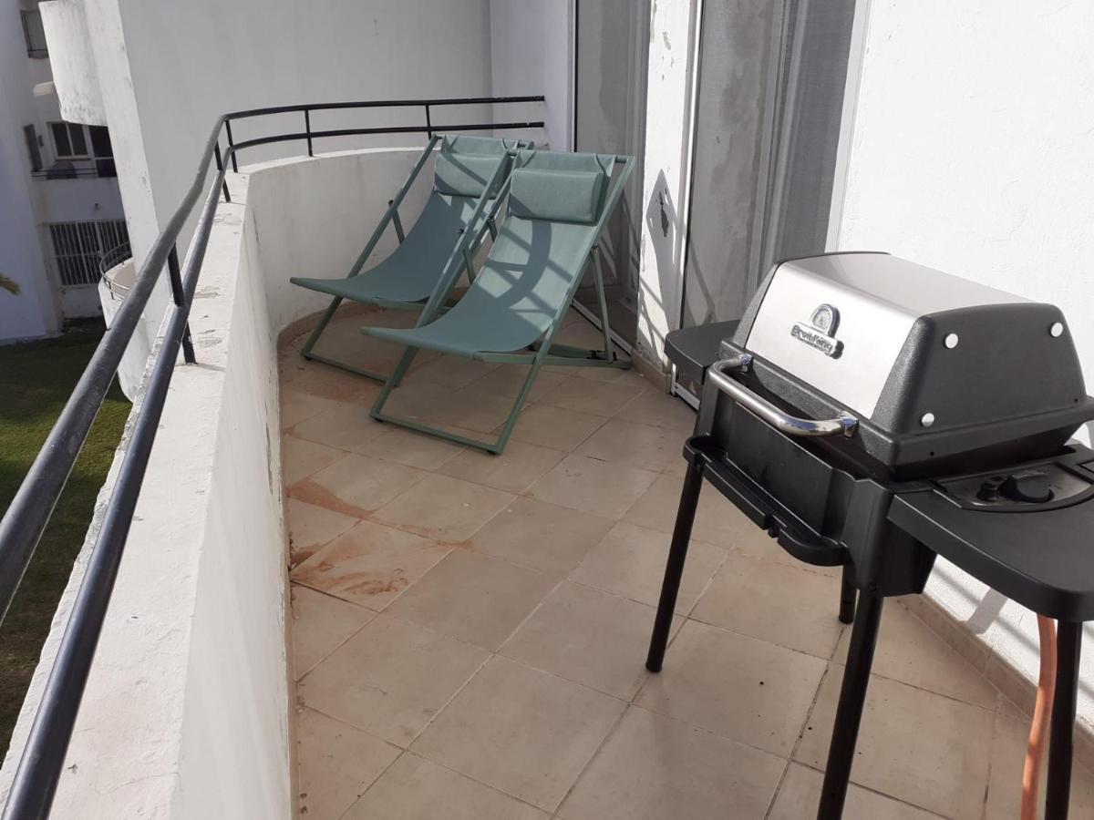 Estepona Golf Apartment Luaran gambar