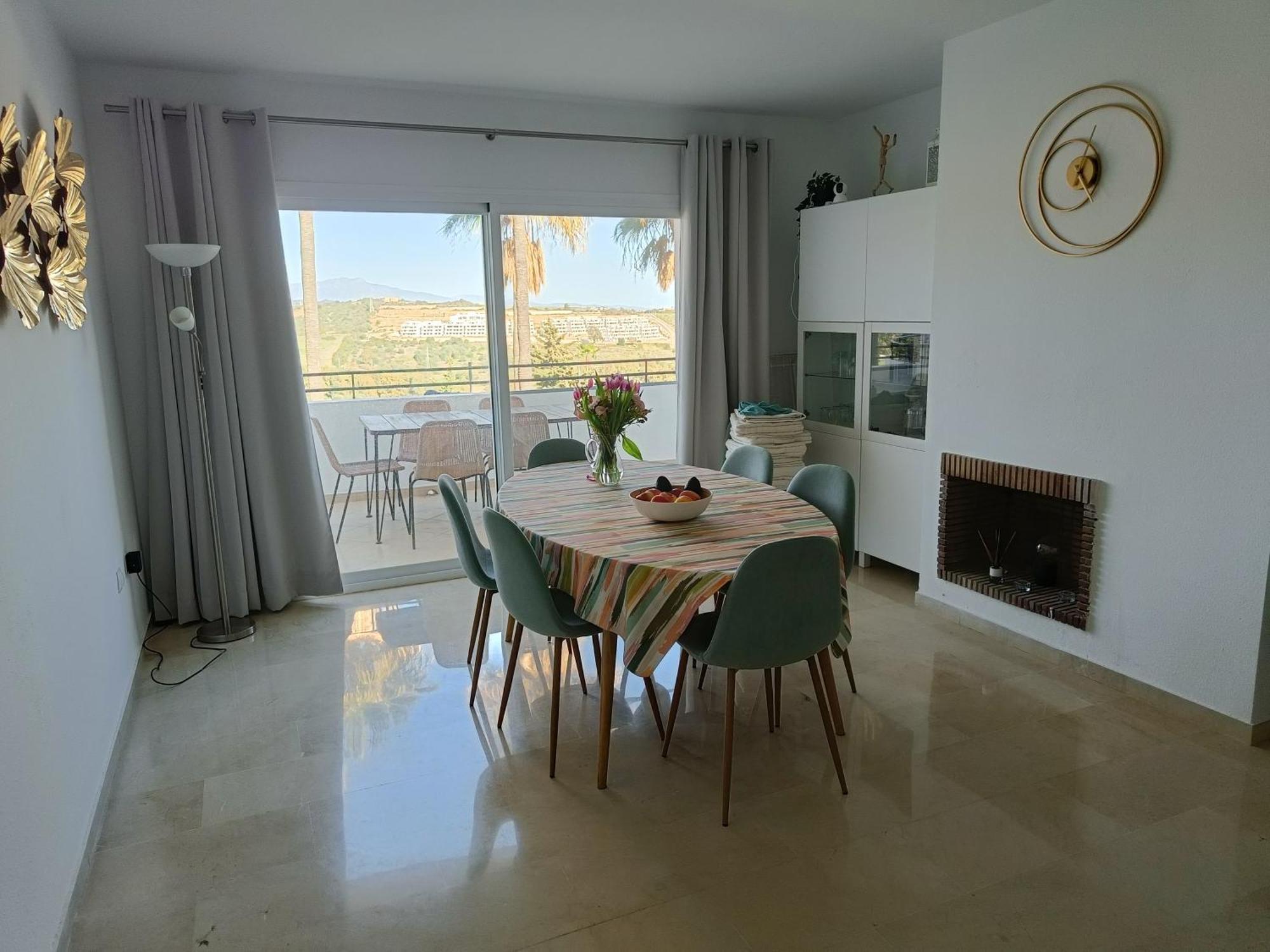 Estepona Golf Apartment Luaran gambar